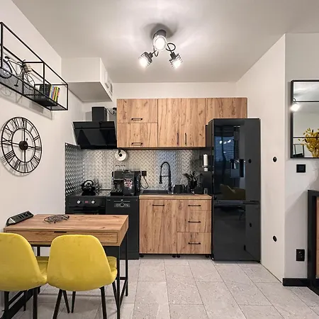 Premium Yellow Loft * レダ