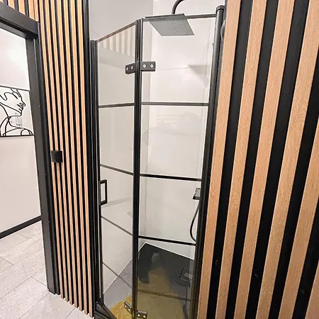 Premium Yellow Loft *