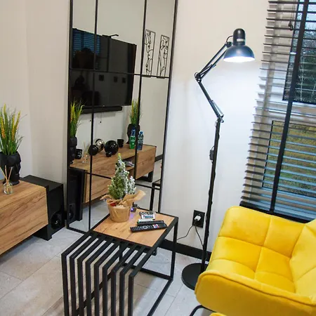 アパート Premium Yellow Loft *